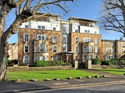 3 Bed Flat, The Avenue, BS8