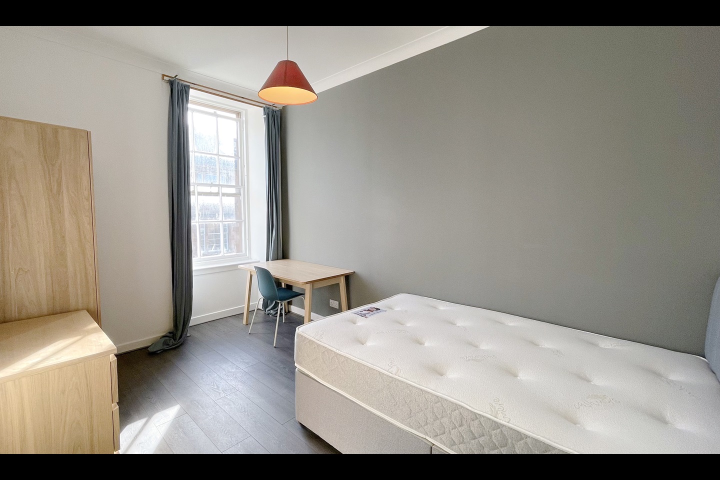 Glasgow 3 Bed Flat, Willowbank Street, G3 To Rent Now for £1,950.00 p/m