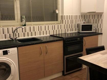 Room in a Shared Flat, Cannock Road, WV10
