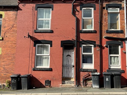 2 Bed Terraced House, Woodview Mount, LS11