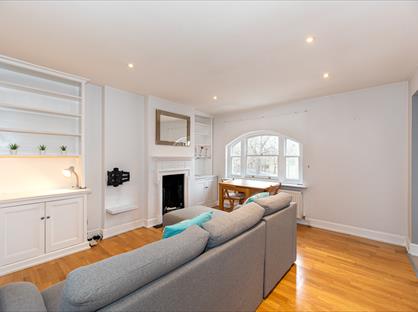 2 Bed Flat, Clapham Common South Side, SW4