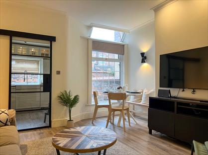 3 Bed Terraced House, Littleton Road, M7