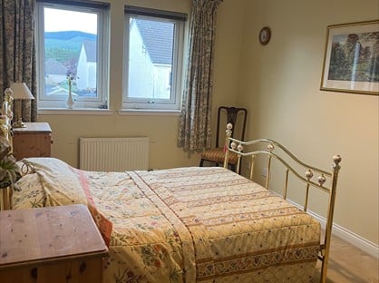 3 Bed Semi-Detached House, Woodlea Court, DG10