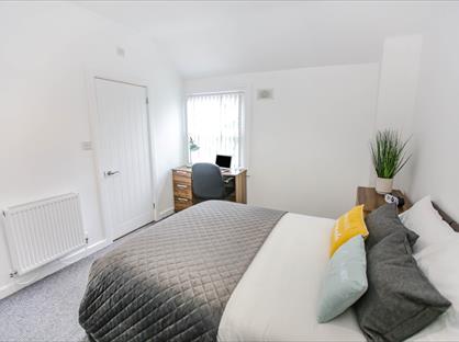 4 Bed Terraced House, Broomfield Road, CV5