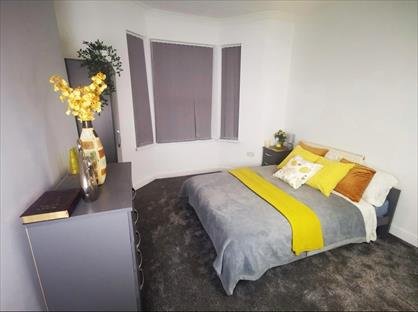 Room in a Shared House, Furnivall Rd, DN4