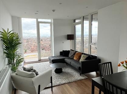 Room in a Shared Flat, London, E6