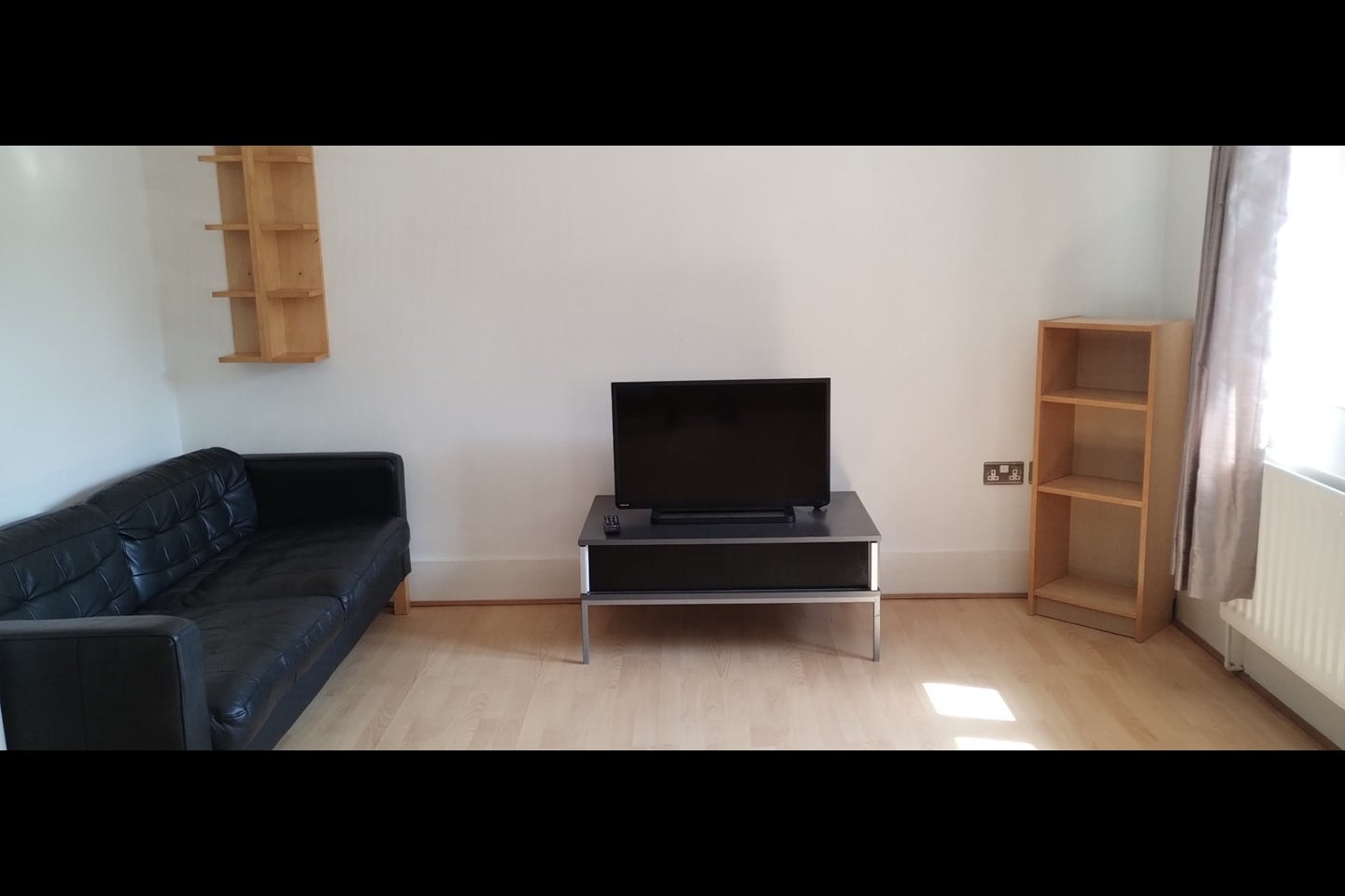 2 Bed Flat, Plainsfield Street, M16 photo 2