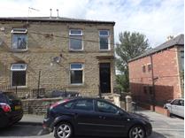 1 Bed Terraced House, Dark Lane, WF17