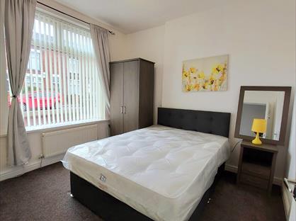 Room in a Shared House, Ainsworth Lane, BL2