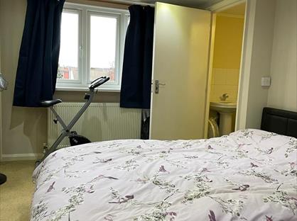 Room in a Shared House, Mayfield Road, CR7