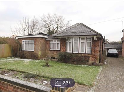 4 Bed Bungalow, Grasmere Avenue, HA4