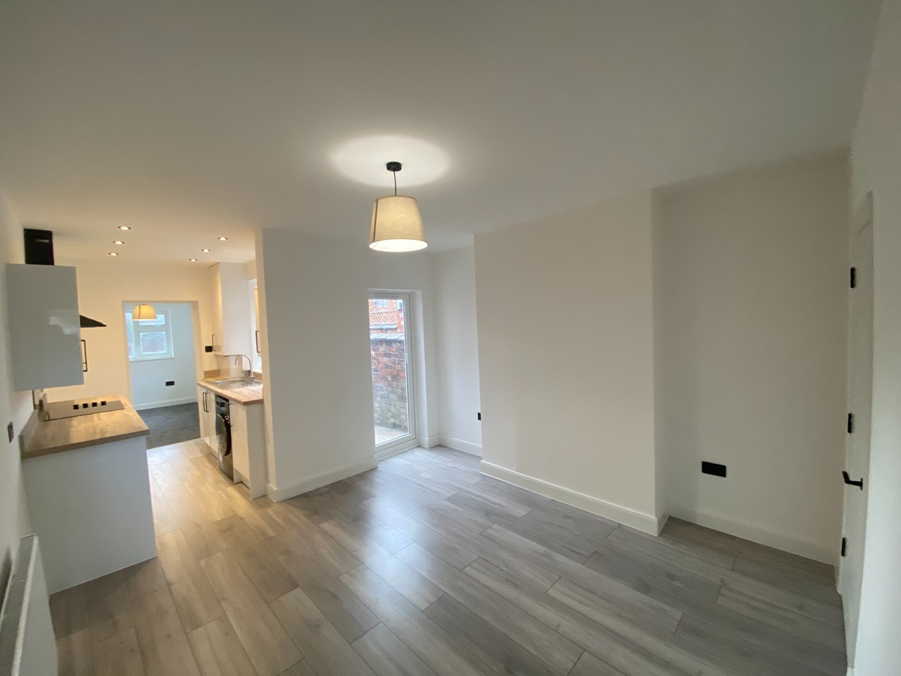 Stockport 3 Bed Terraced House, Range Road, SK3 To Rent Now for £1,200.00 p/m