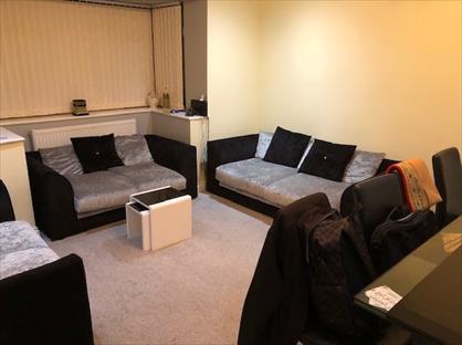 5 Bed Detached House, Cotterills Lane, B8