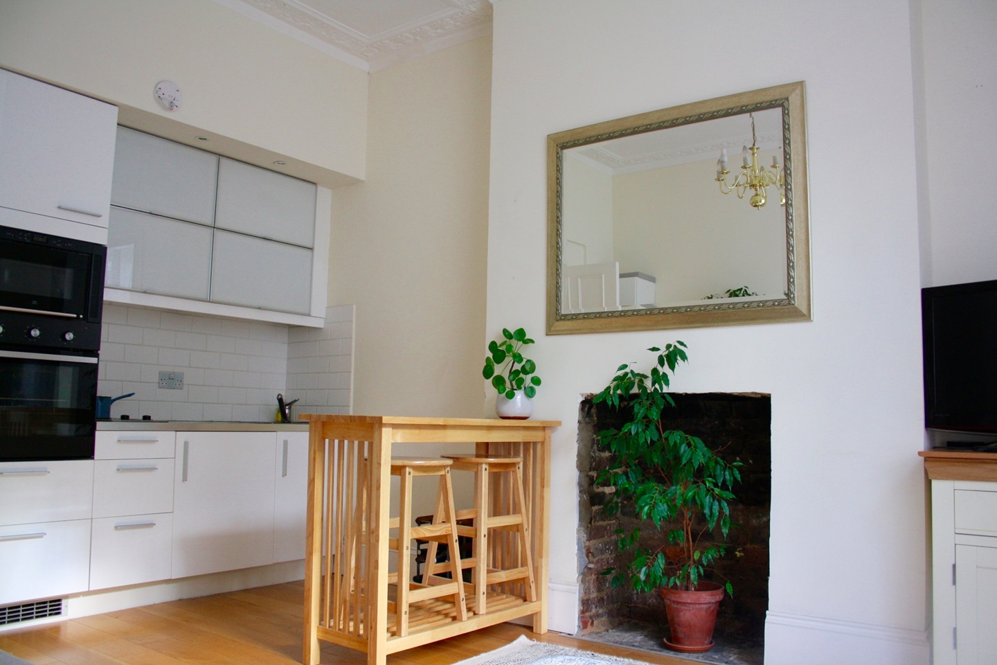 Additional image 4 of 1 Bed Flat, Liverpool Road, N1, N1 7GU