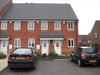 2 bed terraced house for rent in 2 Bed Terraced House, Trent View, DE15