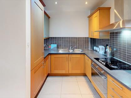 1 Bed Flat, Colquitt Street, L1