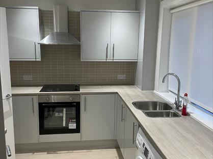 3 Bed Terraced House, Skene Street, FK4