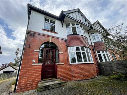 3 Bed Semi-Detached House, St. Chads Drive, LS6