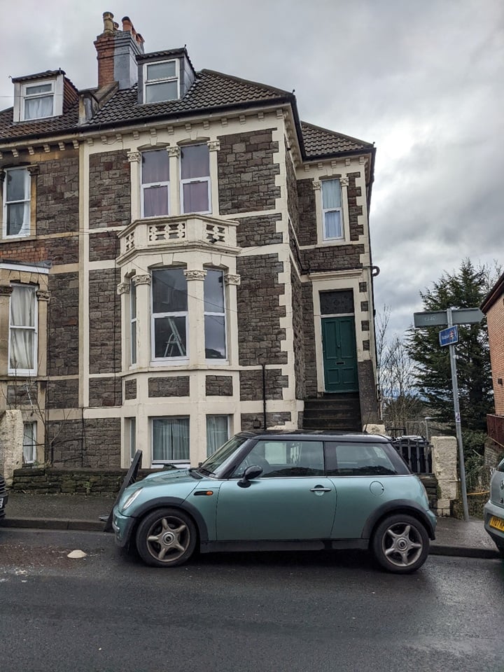 Studio Flat, St Andrews, BS6
