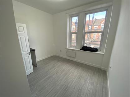 Studio Flat, Staplehurst Road, SE13