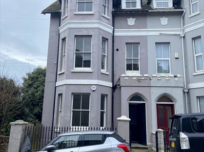 2 Bed Flat, Magdalen Road, TN37