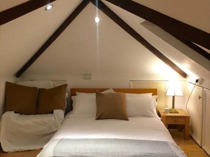 Room in a Shared House, Tolworth Rise North, KT5