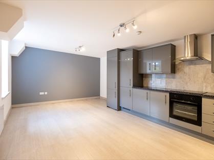 2 Bed Flat, Hempstalls Lane, ST5