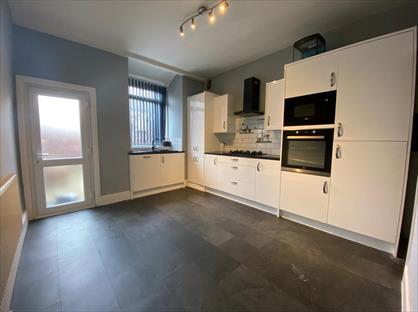 2 Bed Terraced House, Beech Street, M30