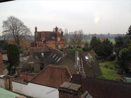 Bedsit, Selborne Road, WR1