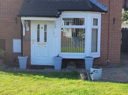 2 Bed Semi-Detached House, Earnshaw Close, OL7