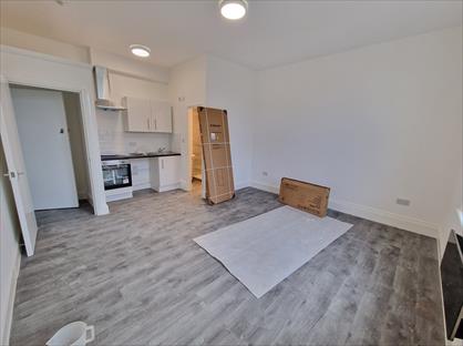 Studio Flat, Craven Park, NW10