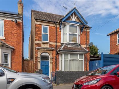3 Bed Flat, Garfield Street, NN15