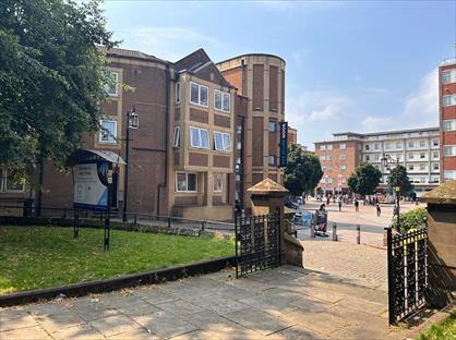 1 Bed Flat, Trinity Walk, CV1
