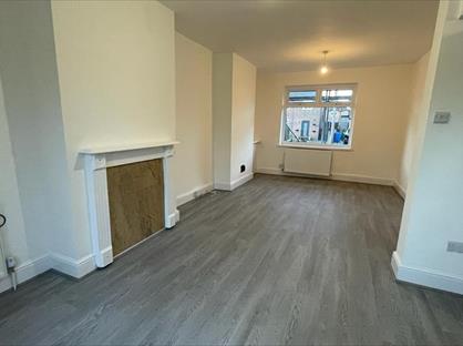 3 Bed Semi-Detached House, Dorothy Road, SK7