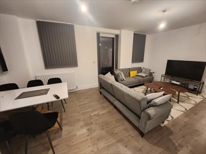 Room in a Shared Flat, Doniford House Healum Avenue, UB2