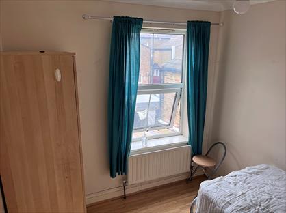 Room in a Shared House, Sidmouth Road, E10