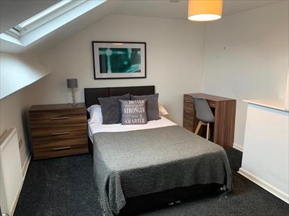 Room in a Shared House, Doncaster Road, S70