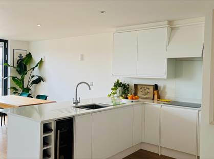 2 Bed Flat, London, W4