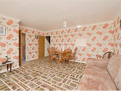 3 Bed Semi-Detached House, Deerleap, PE3