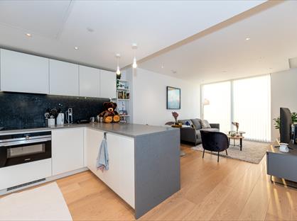 1 Bed Flat, Marsh Wall, E14