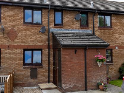 2 Bed Terraced House, Armchair Corner, PL31