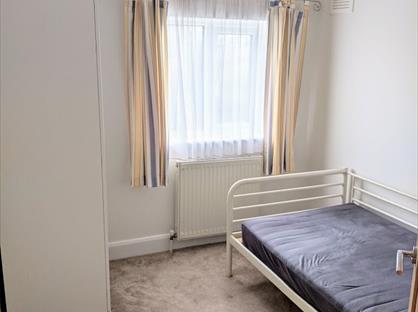 Room in a Shared House, Farnaby Road, SE9
