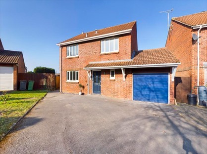 Room in a Shared House, Van Dyck Close, RG21