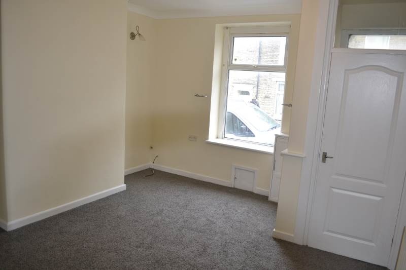 Darwen 2 Bed Terraced House, Heys Lane, BB3 To Rent Now for £595.00 p/m