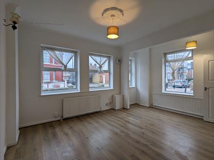 3 Bed End Terrace, Sherringham Avenue, N17