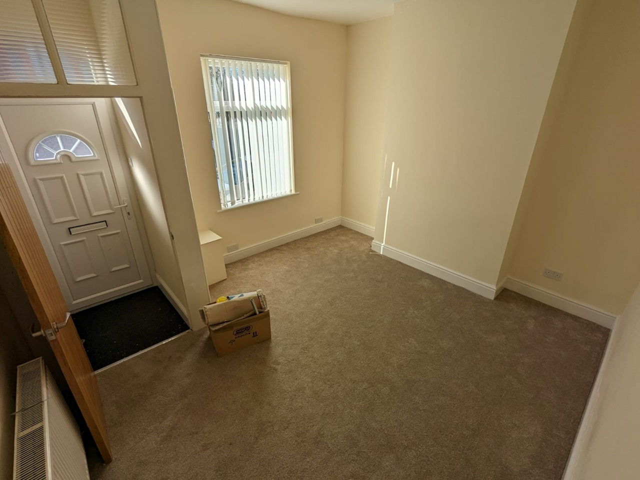 Dukinfield 2 Bed Terraced House, Hope Street, SK16 To Rent Now for