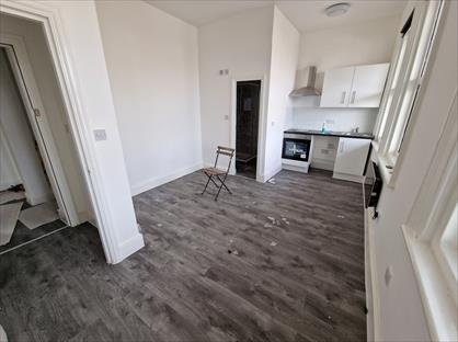 Studio Flat, Craven Park, NW10