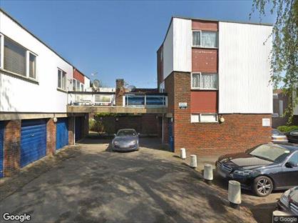3 Bed Flat, Cherry Close, NW9