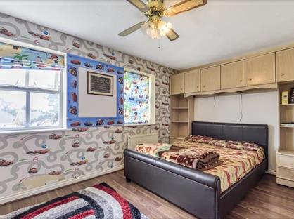 4 Bed Terraced House, Hurworth Avenue, SL3