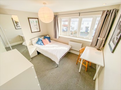 Room in a Shared House, Beechwood Villas, RH1